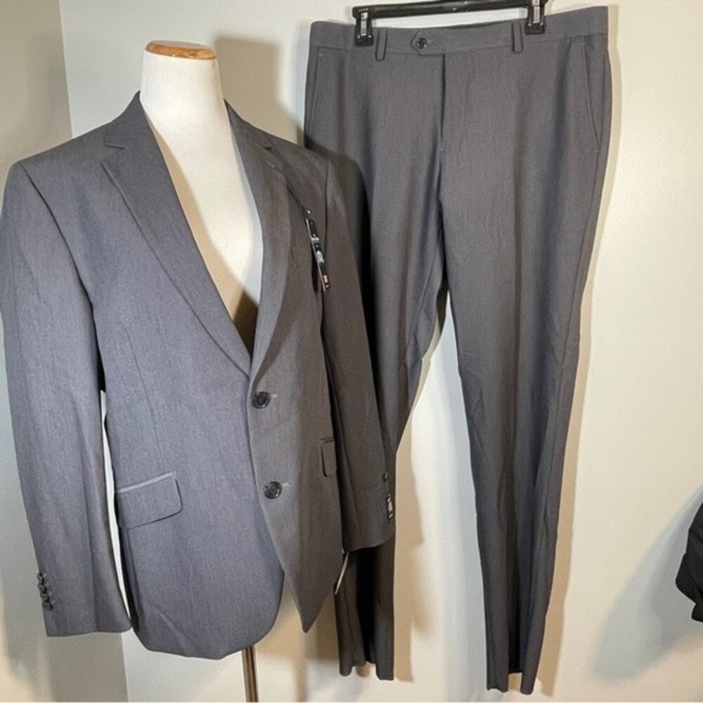 The Savile Row Company “STRAND” Suit Jacket Grey Size 42S /36W